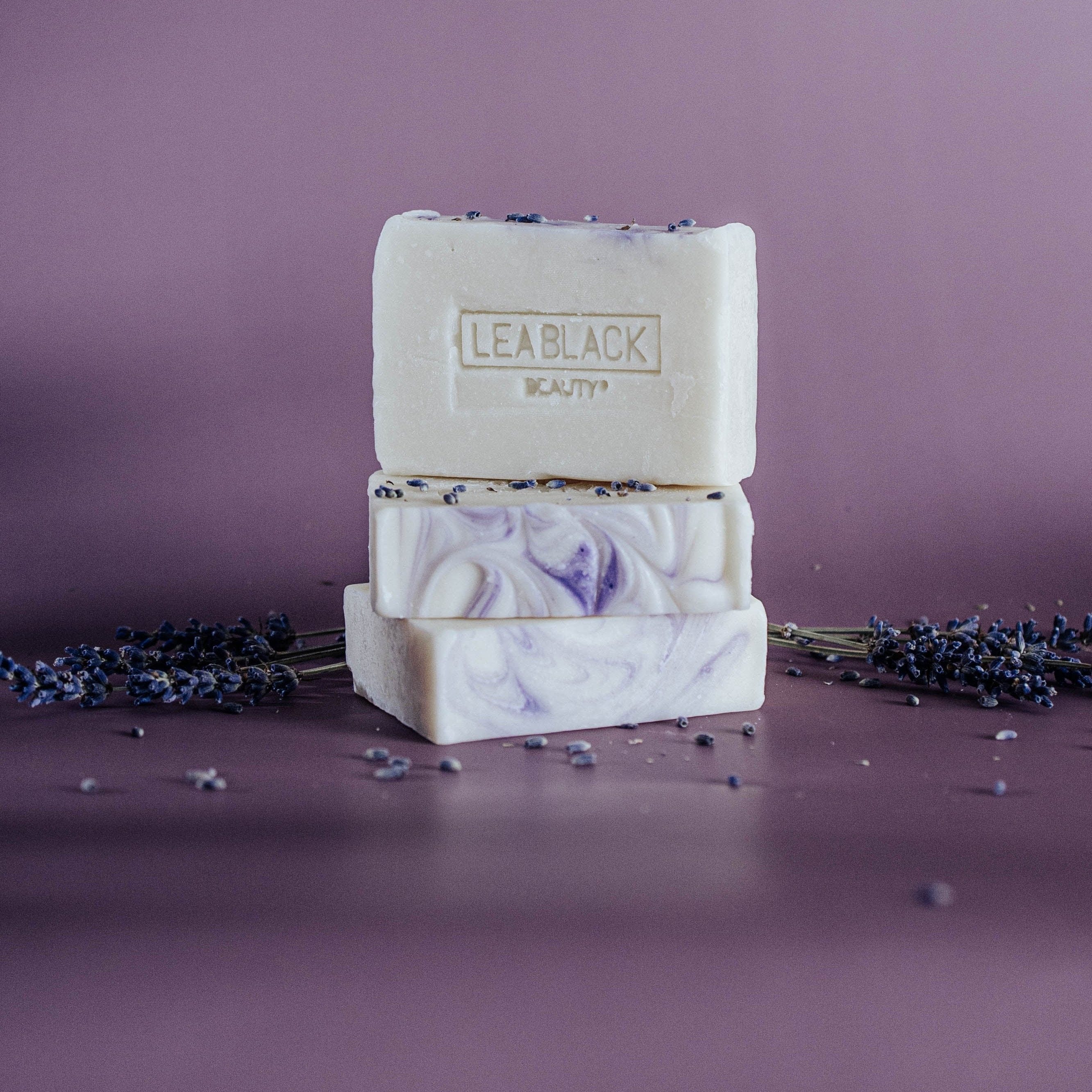 Lea Black Beauty® Natural Youth® Utterly Divine Goat Milk Beauty Bar - Lavender