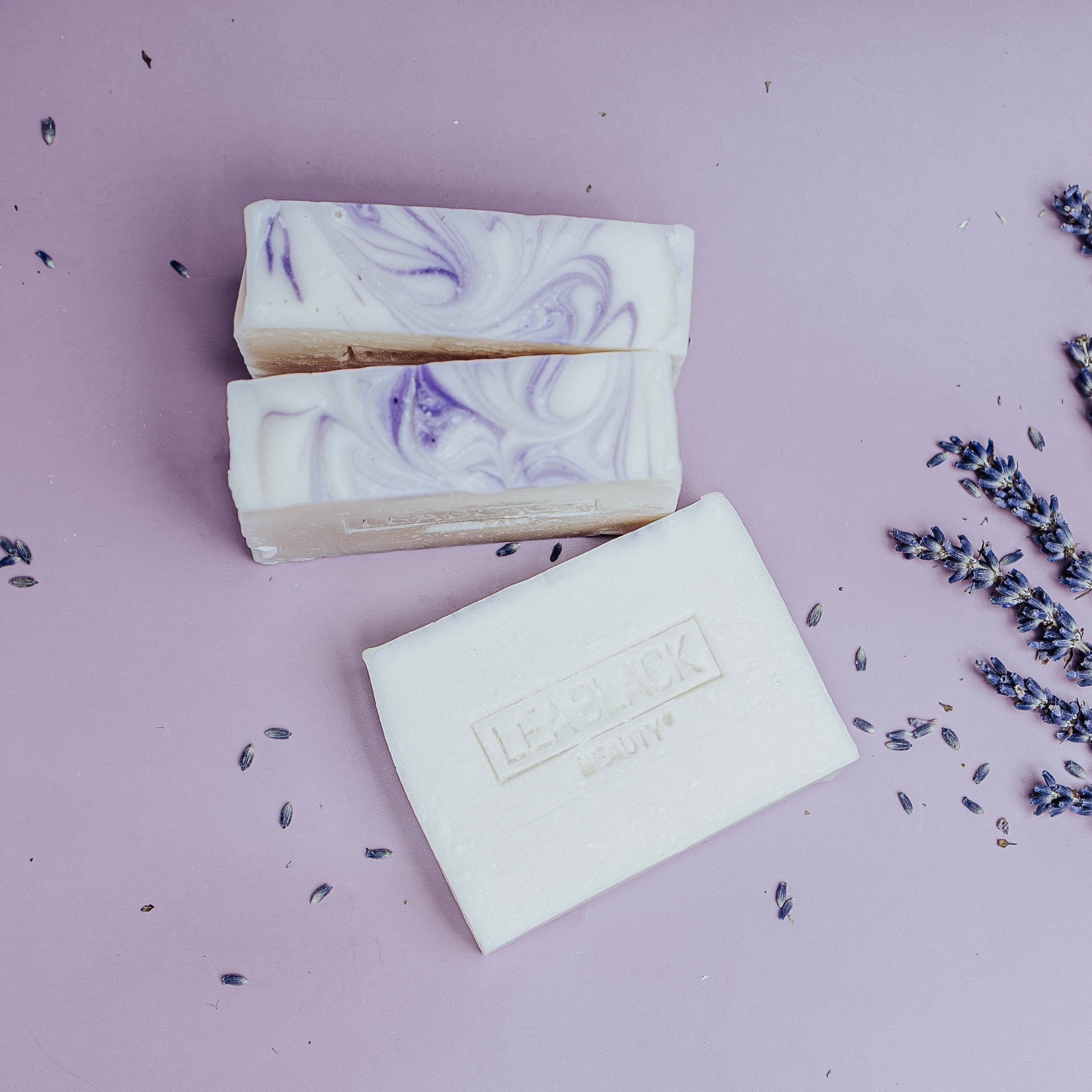 Lea Black Beauty® Natural Youth® Utterly Divine Goat Milk Beauty Bar - Lavender